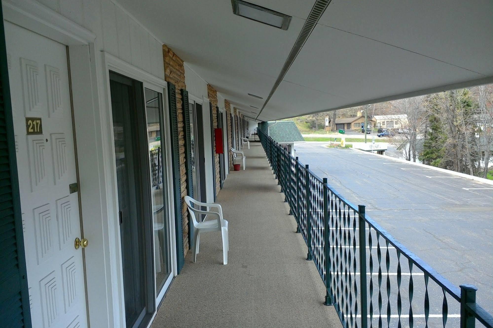Brentwood Motor Inn Μαρκέτ Εξωτερικό φωτογραφία